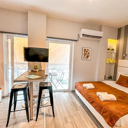 אתונה Walk To Markets From A Cozy Studio By Cielo Homes מראה חיצוני תמונה